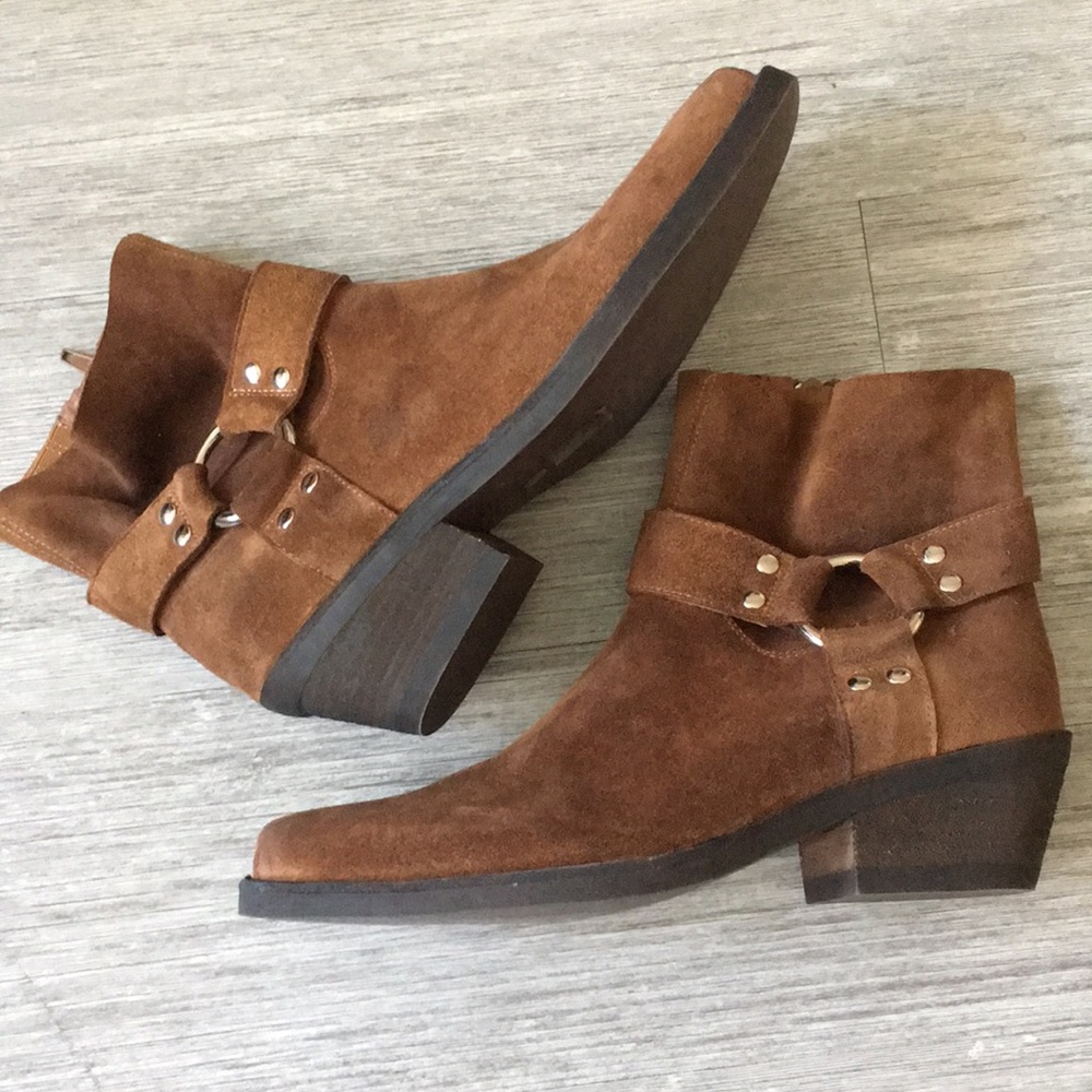NWOT Jeffrey Cambell x Free People Western Booties